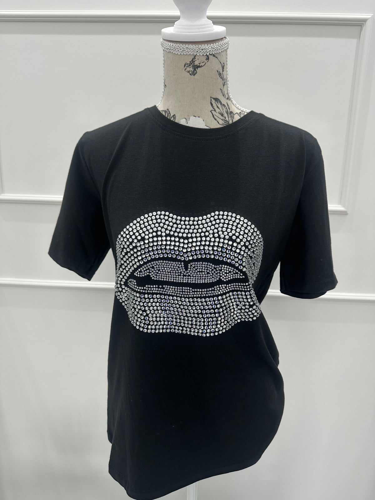 Tricou Dina