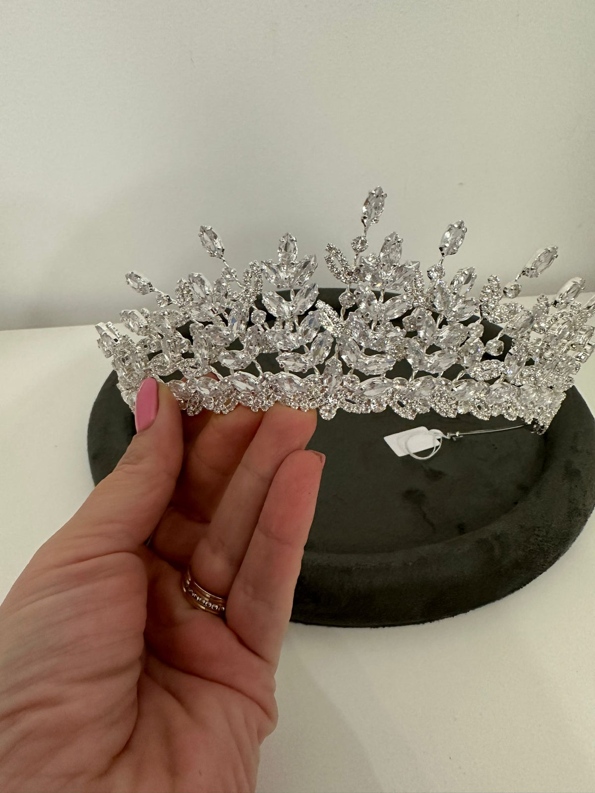 Diadema stil coroana cu pietricele pentru mireasa